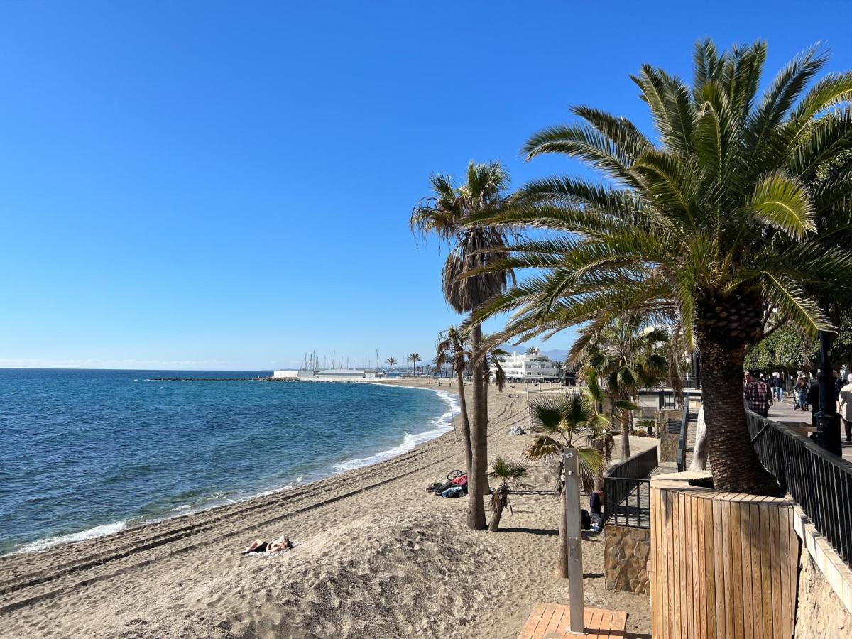 Apartamento 3 Dormitorios En Centro De Con Parking Privado Apartament Marbella